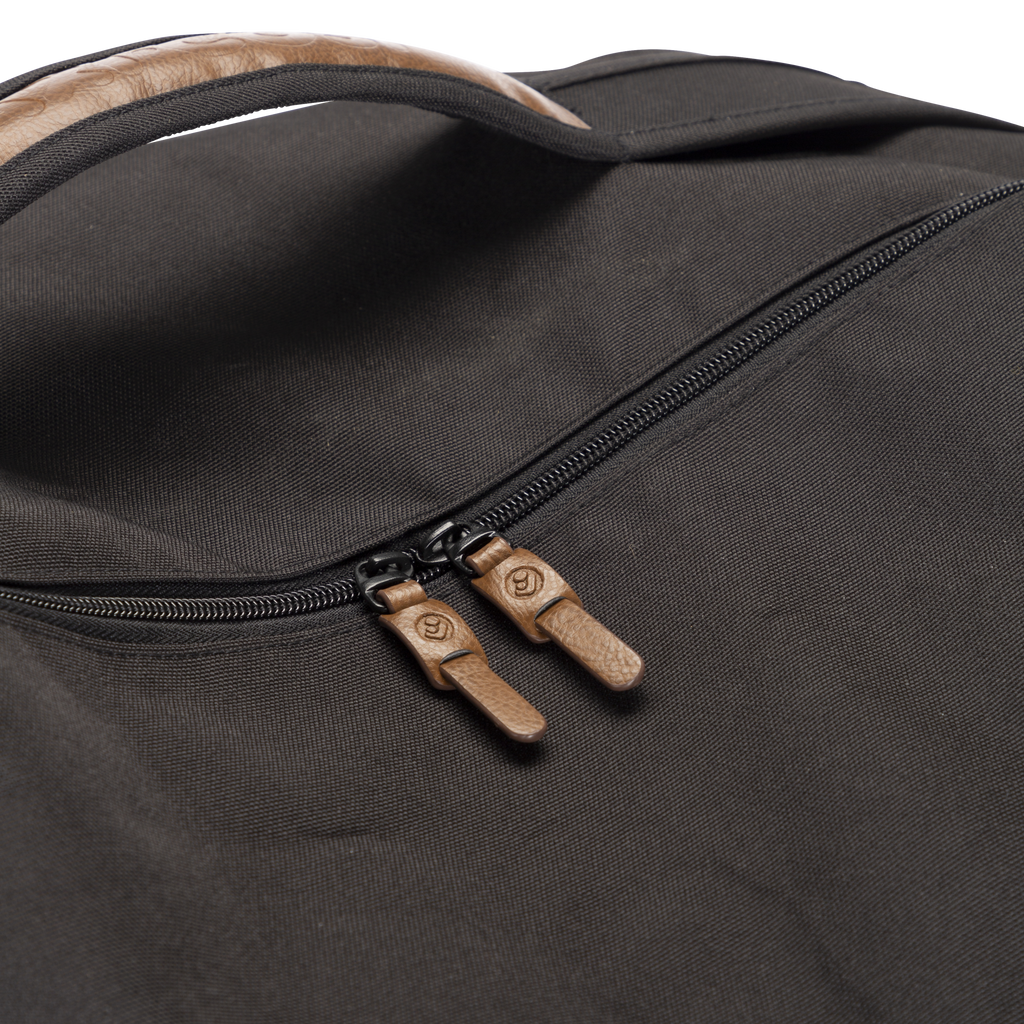 Pria™ All-in-One Convertible Car Seat with Wheeled Travel Bag